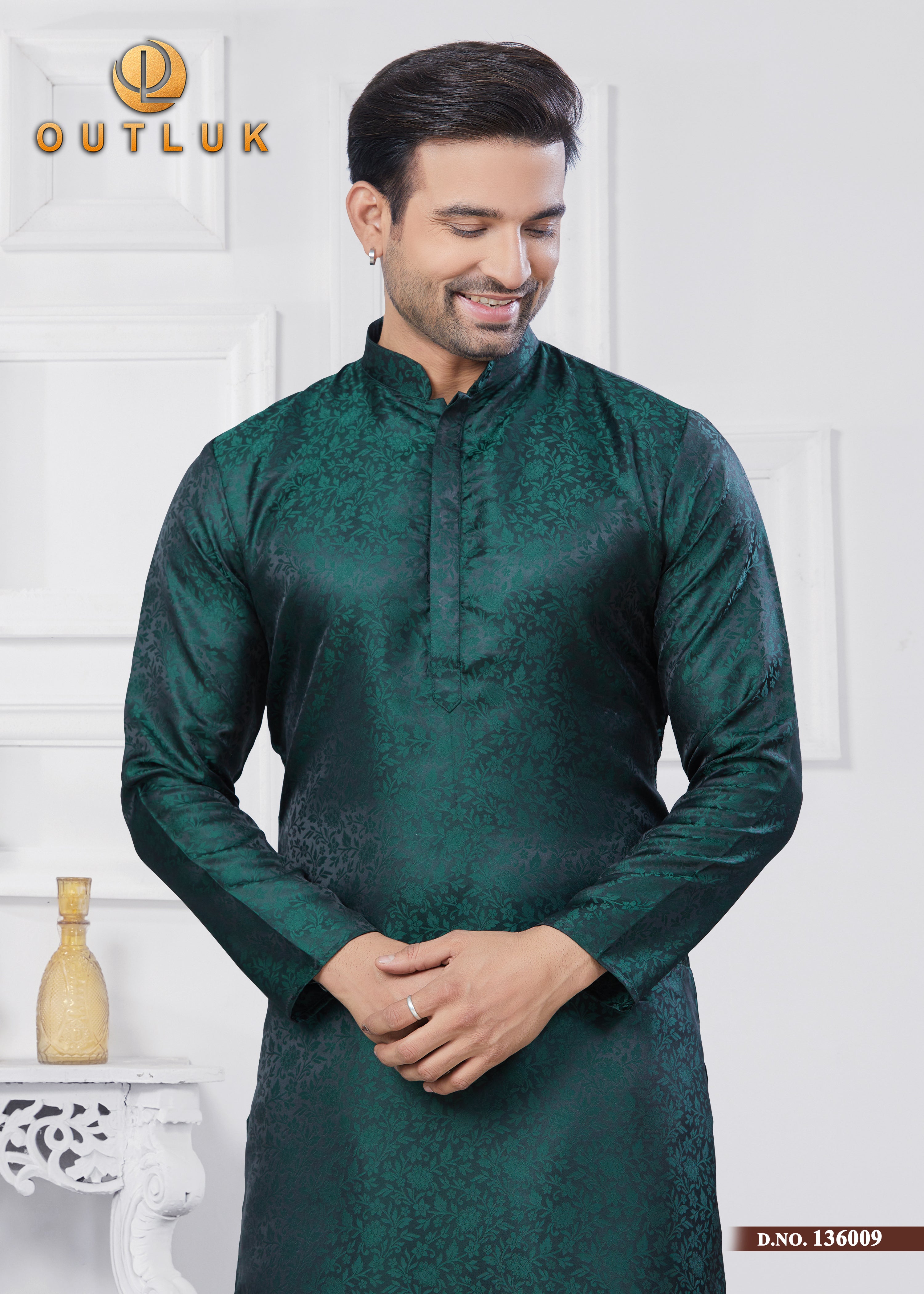 Green Jecquard Silk Mens Kurta Pajama 136009